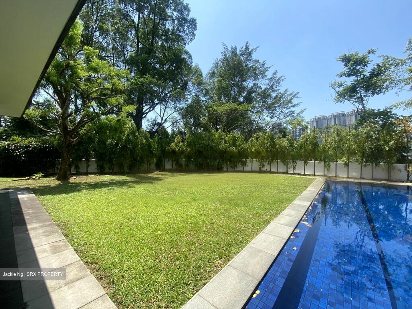 Chatsworth Road (D10), Detached #458862401